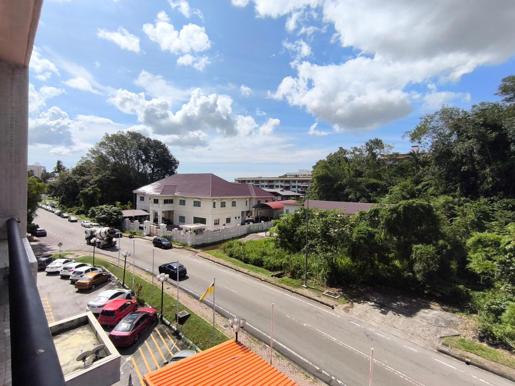 Jubilee Hotel Bandar Seri Begawan Exterior foto